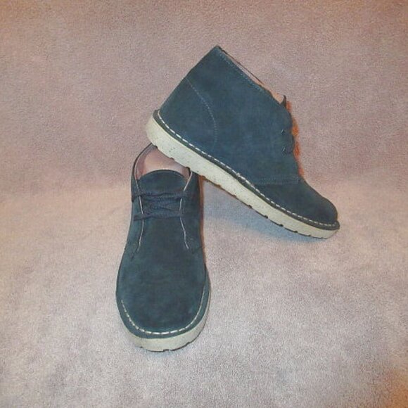 Clarks Women's Desert Aerial Chukka Boots Size 8 Midnight Suede Ankle Lace Up - Picture 1 of 12